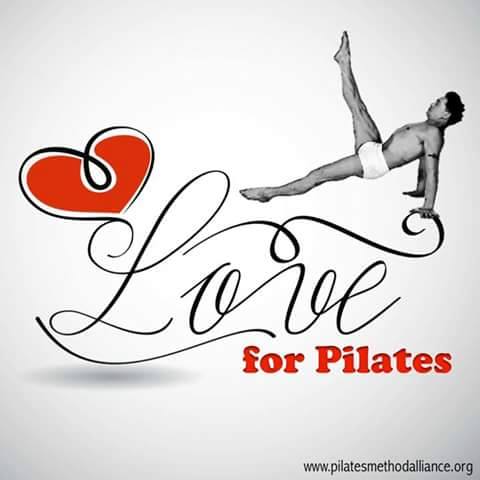 Buon San Valentino a tutti i nostri allievi! A chi è in coppia, alle famiglie tradizionali e non, allargate e ristrette, ai singles, a chiunque ami gli esseri umani, gli animali, il pianeta e il PILATES!